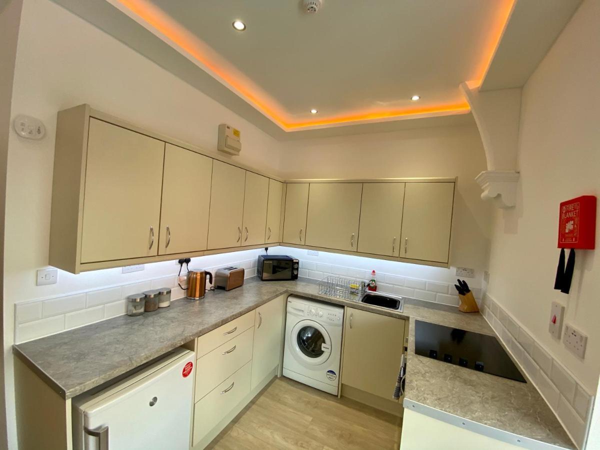 Princess Theatre Beach View Apartments By Blackpool Service Apartments Экстерьер фото