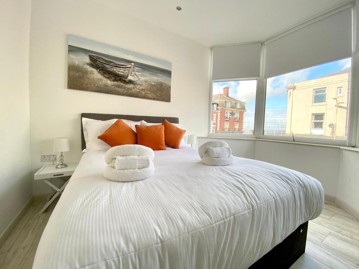 Princess Theatre Beach View Apartments By Blackpool Service Apartments Экстерьер фото
